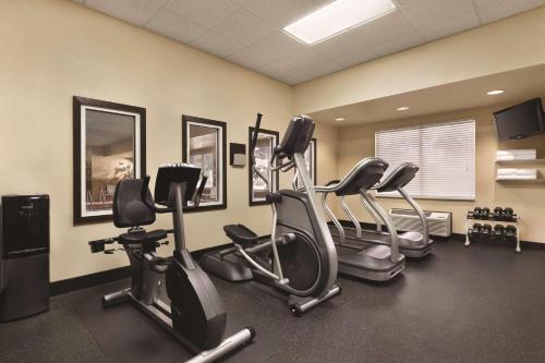 Country Inn & Suites by Radisson Gainesville FL - image 7