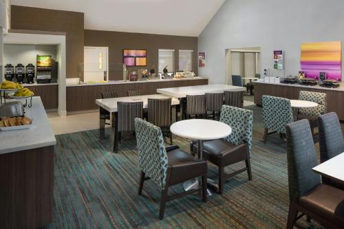 Residence Inn by Marriott Nashville Airport - image 6