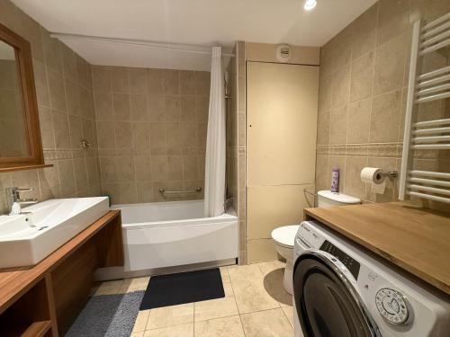 Les Terrasses d Isola A - proche des pistes et de la galerie - Immeuble récent (Les Terrasses d Isola A - proche des pistes et de la galerie - Immeuble recent) in 伊索拉