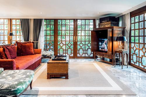 Shared lounge/TV area, Chantra Khiri Chalet Chiang Mai in Hang Dong