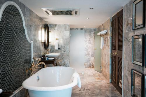 Shower, Chantra Khiri Chalet Chiang Mai in Hang Dong