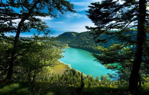 Maison au coeur du Jura - 4 chambres - 9 couchages - Location saisonnière - Champagnole