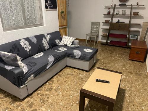 Acogedora planta baja Room Type - Two-Bedroom Apartment