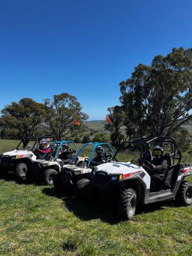 High country trail rides & farmstay in Oberon