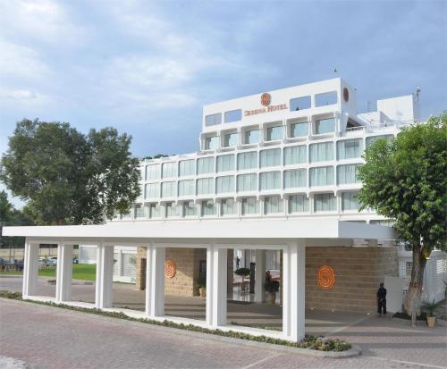 Peshawar Serena Hotel in Peshawar