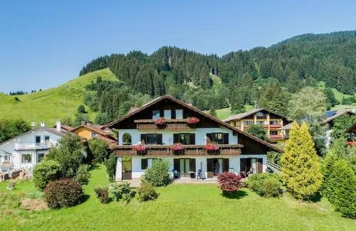 Ferienwohnung Miriam im Haus Dorn-Röschen, Pfronten im Allgäu in Pfronten, Deutschland