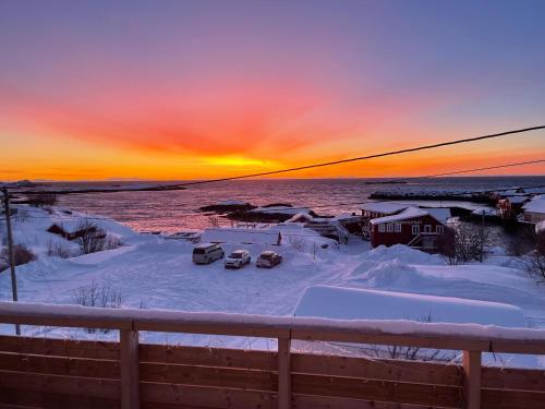 . Lofoten Aurora Oceanfront Villa 罗弗敦极光海景度假屋