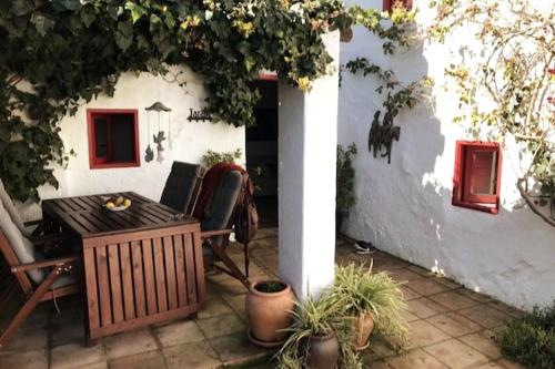 Beautiful and cozy cottage near Antequera in 莫利納
