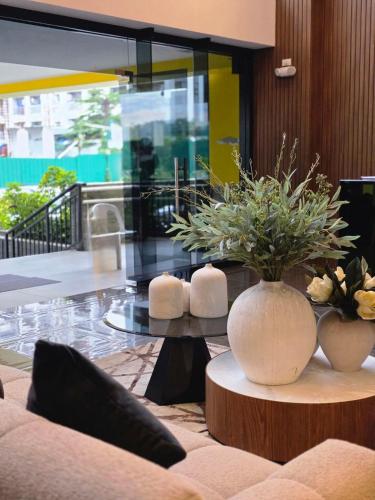 Lobby, Sapphire Suite at Amani Grand in Cabantian