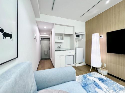 Kabukicho Designer's Apt X