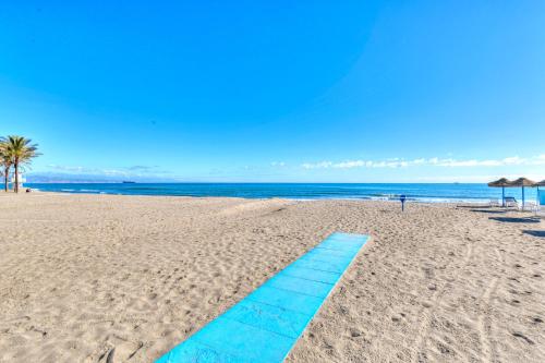 Solana Carihuela Playa Parking Terrace 5