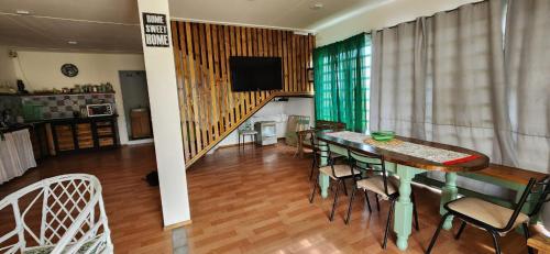 Casa de Campo en Zonda in Villa Tacú