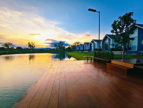 Hug Home Resort Wichianburi ฮักโฮม รีสอร์ท วิเชียรบุรี
