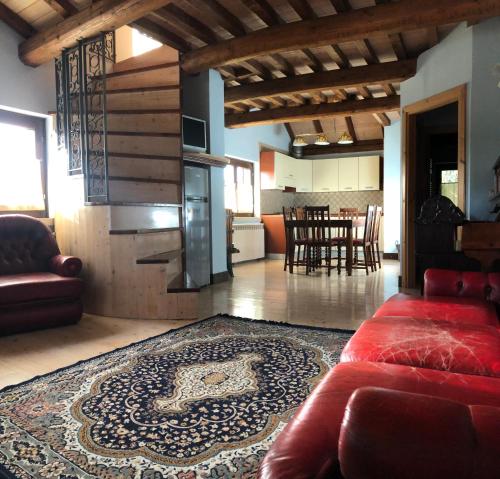 rentcountryhouse in Fragneto Monforte
