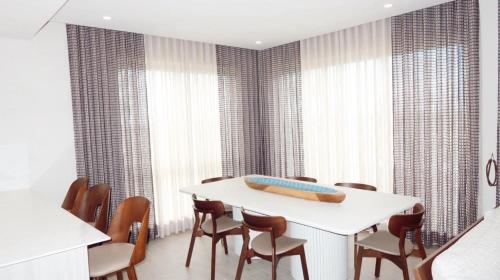 New 2 bedroom apartment with shared Pool in El Macao