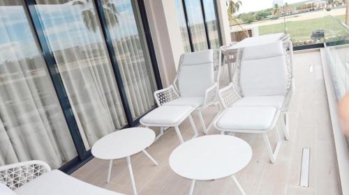 New 2 bedroom apartment with shared Pool in El Macao