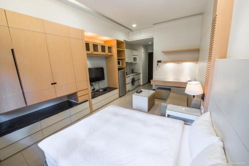 Deluxe Classic Apartment room in 謙匯國際酒店式公寓 CH Service Apartment
