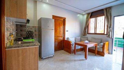 타가주 Sweet Taghazout - Surf Camp Imiouddar 호텔 수영장