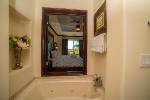 Vista Bahia 3F 1 bedr 1 1 and a half bath ocean view in חראדורה