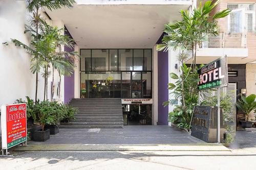 Entrance, Collection O Duc Dat Hotel - Go Vap District in Gò Vấp