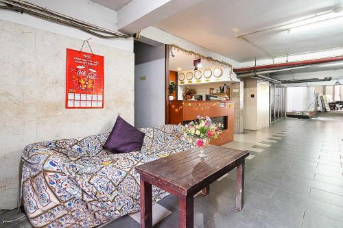 大堂, O系列德達酒店 - 鵝頸橋區 (Collection O Duc Dat Hotel - Go Vap District) in 舊邑郡