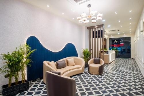 大堂, Miran Hotel & Suites - Mathura Road Faridabad in 法裏達巴德