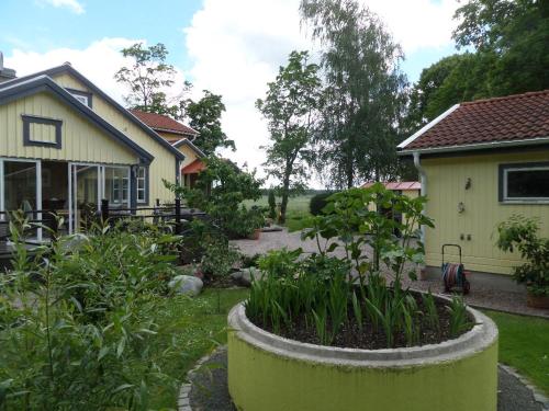 Skogis Bed & Breakfast in Katrineholm