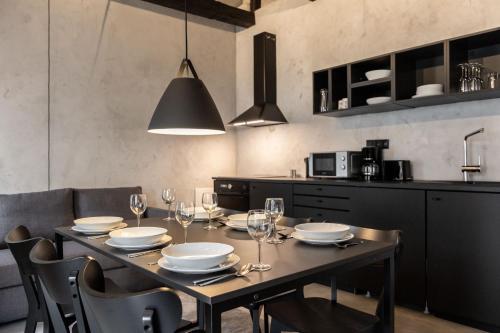 Concrete Loft Duplex -40sqm- near Antonplatz, Berlin (photo 7)