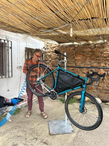 Bike Cueva - Badlands in Gorafe