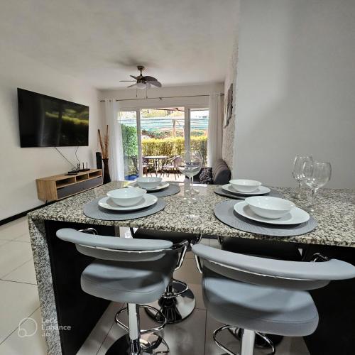 Natural Aparment Santa Ana,Condominio San Nicolas de Bari Etapa l in Río Oro