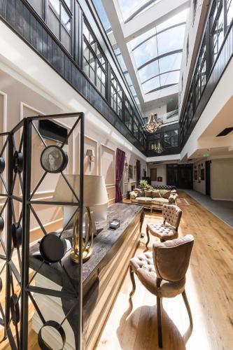 Lobby, The Mansion Boutique Hotel near Romanian Patriarchal Cathedral