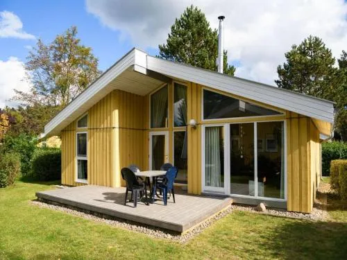 Ferienhaus mit Sauna im Ferienpark Mirow in Granzow, Deutschland