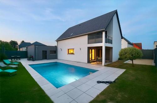 Viesnīcas āriene, Maison moderne piscine & pétanque - 10 min colmar (Maison moderne piscine & petanque - 10 min colmar) in Logelheima