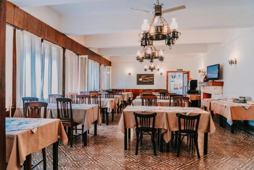 設施, 聖佩德羅酒店 (San Pedro Hotel) in 里奧塞巴約斯