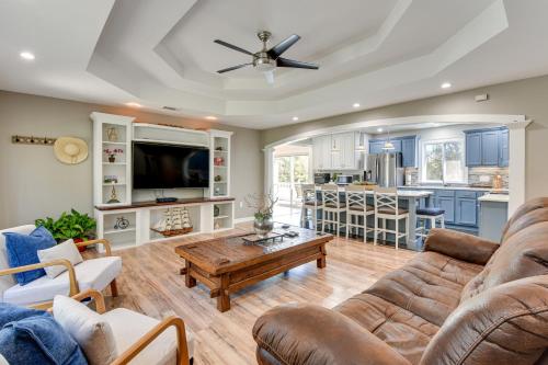 4 Seasons of Fun! Walhalla Home with Spacious Yard!