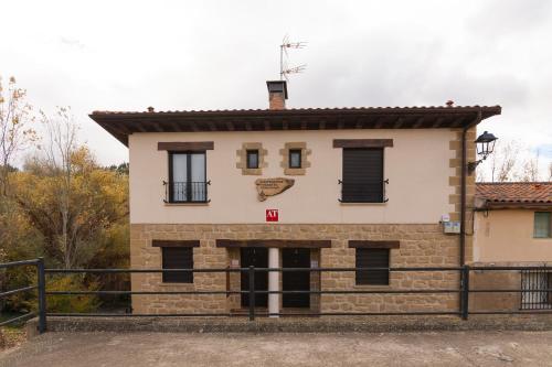 Apartamentos Virgen de Tironcillo - Baños de Rioja