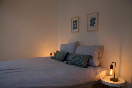 Charming Apartment with Cathedral View in Antwerp on the 2th floor, Antverpy