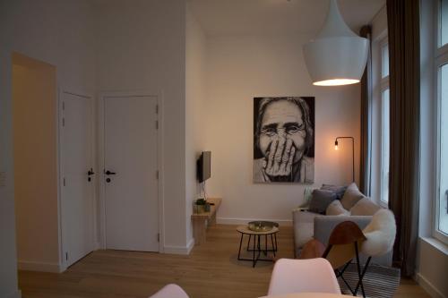 Charming Apartment with Cathedral View in Antwerp on the 2th floor, Amberes (foto 2)