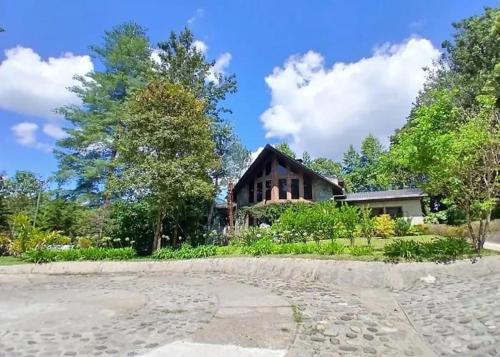 Chalet Campestre Lomas de Holanda in Santa Cruz Verapaz