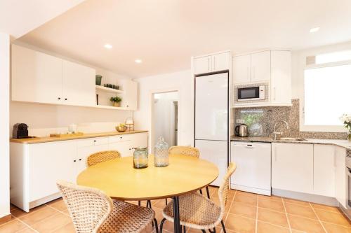 Casa Rosari I - Jardín & Parking Privado (Casa Rosari I - Jardin & Parking Privado) in Vilassar de Mar