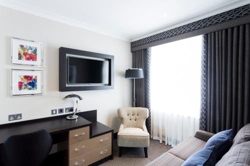 The Westbourne Hyde Park - image 5