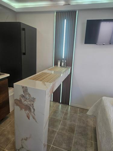 Jazmin's Apartment - image 5