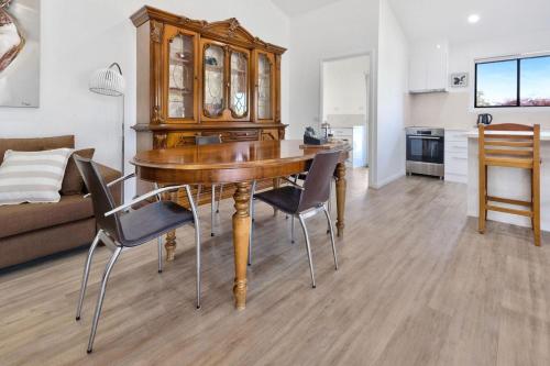 Secluded Stay in Lake Tyers Beach