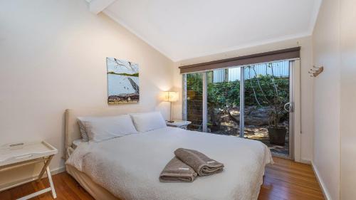 Instalaciones, 'Belvidere Cottage' by HolidayCo in Pretty Beach