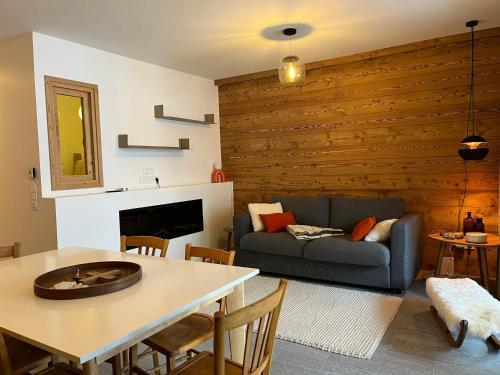 Appartement 4 pièces avec balcon à Pralognan-la-Vanoise - FR-1-464-260