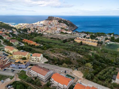 周邊環境, Aria condizionata e terrazza vista mare in 卡斯泰爾薩爾多