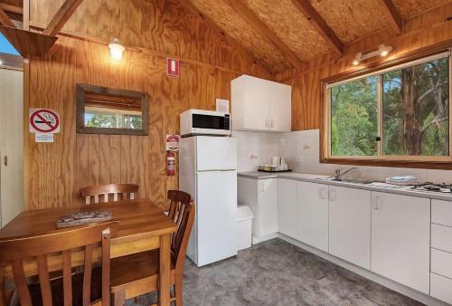 Canobolas Mountain Two-Bedroom Cabin 2 in Canobolas