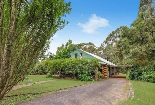 Canobolas Mountain Four-Bedroom Log Cabin in Canobolas