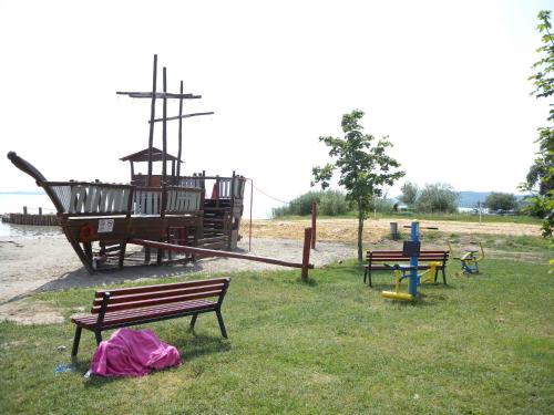Tuvākā izklaides vieta, Holiday Homes in Balatonakali 37748 in Balatonakali