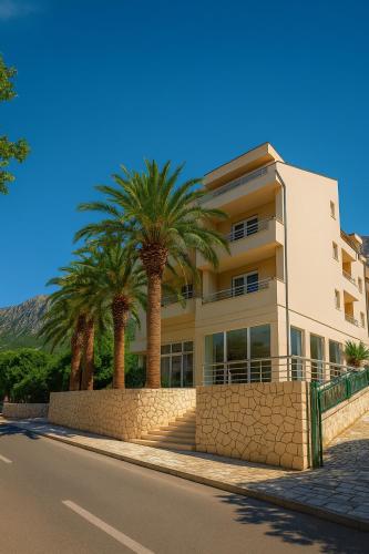 Hotel Neptun Gradac 1